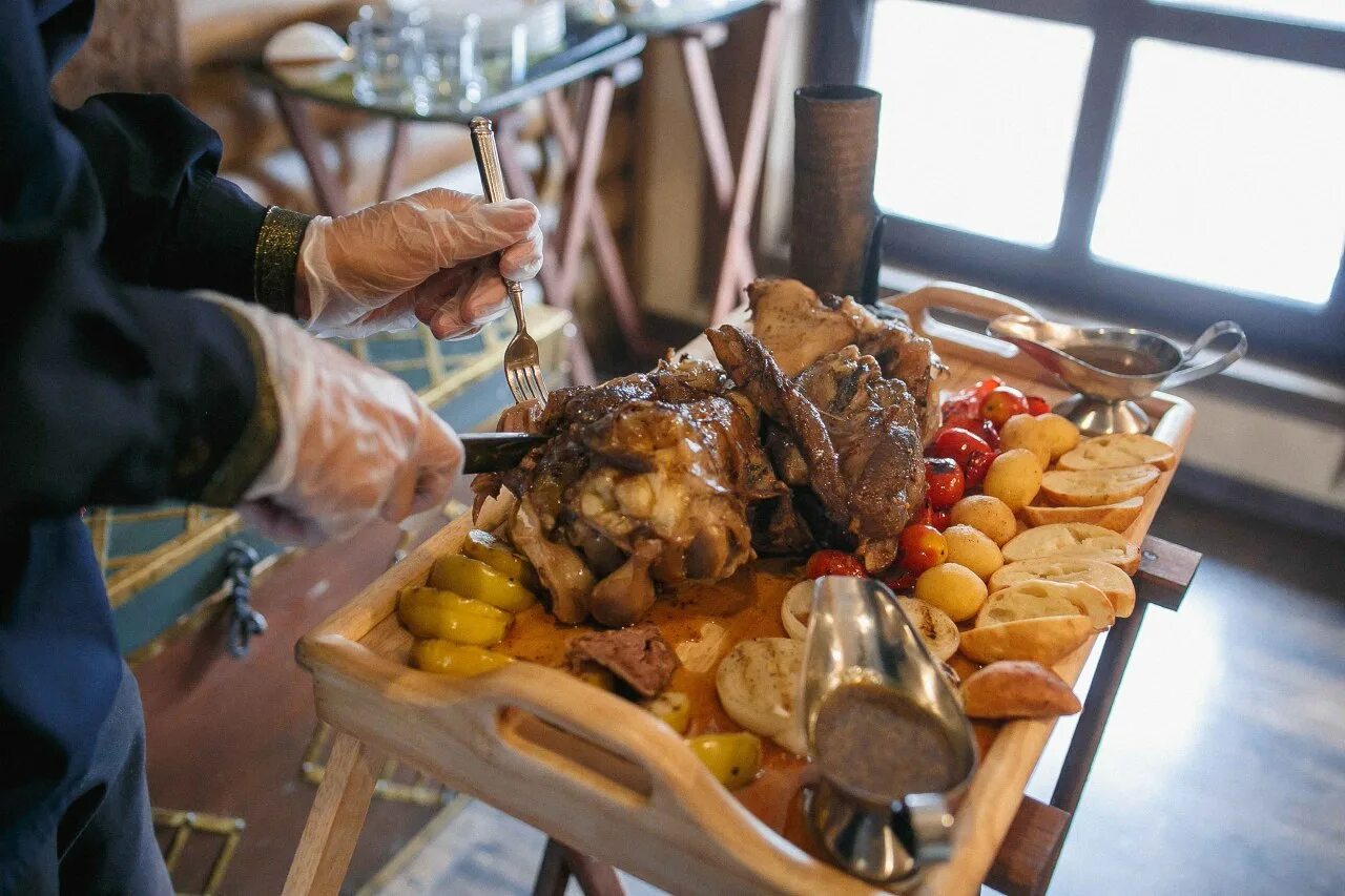 Национальная кухня народов якутии. Национальная кухня якутии. Национальная еда якутов. Хаан якутская национальная еда. Национальная кухня народов якутии.