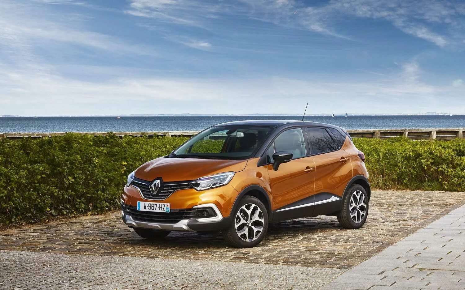 Автомобиля renault kaptur