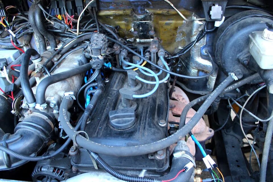 а где высоковольтные провода? - ГАЗ Газель, 2,3 л, 2003 года электроника DRIVE2