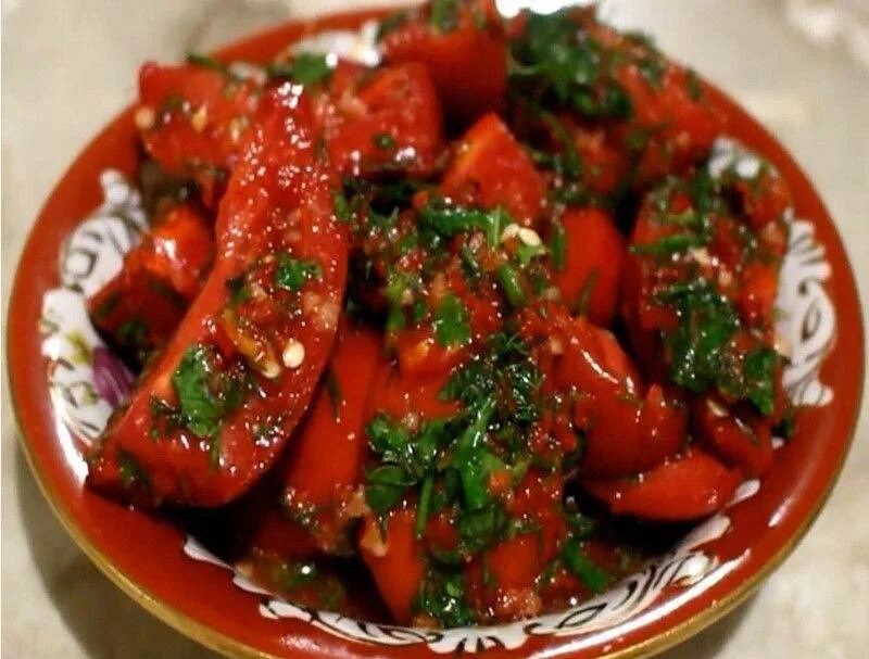 Помидоры по корейски быстрого самый вкусный. Помидоры по-корейски - просто объедение!. корейские малосольные помидоры. помидоры по-корейски быстрого. острые помидоры быстрого приготовления по-корейски.