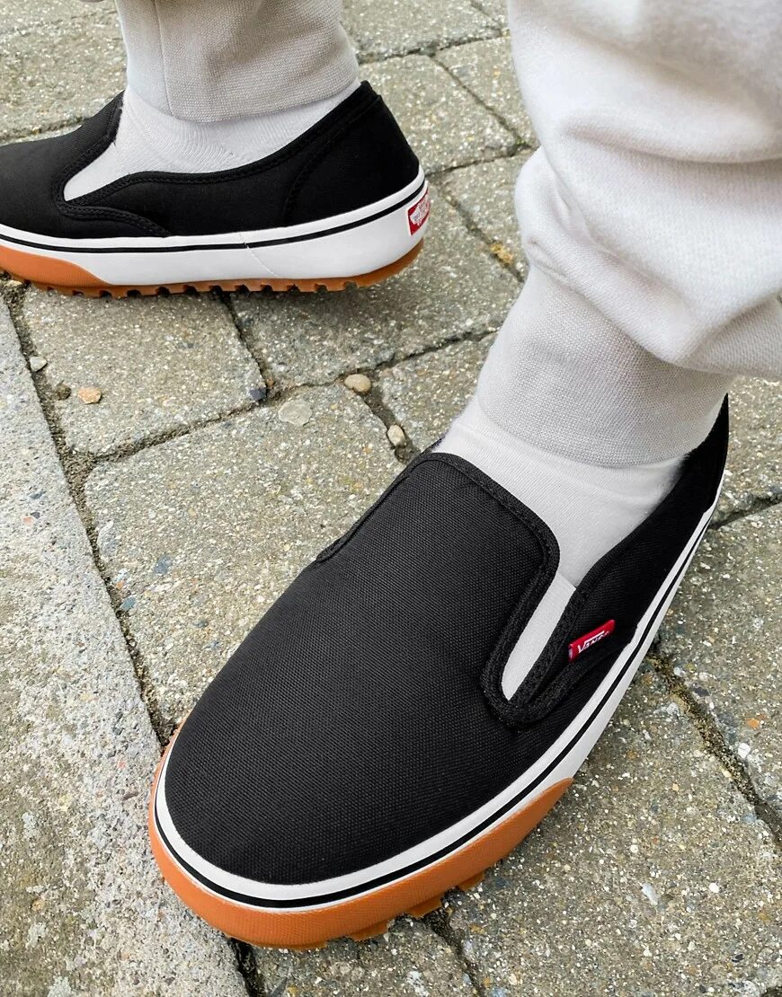 Vans snow. Кеды vans snow lodge slippe.