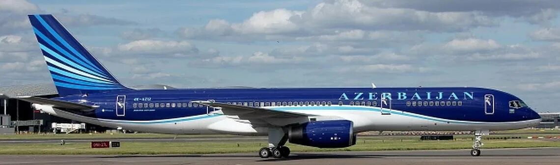 Сайт азал авиакомпания. Боинг 787 АЗАЛ. Boeing 757. AZAL авиакомпания. Uzbekistan Airways Боинг 757.