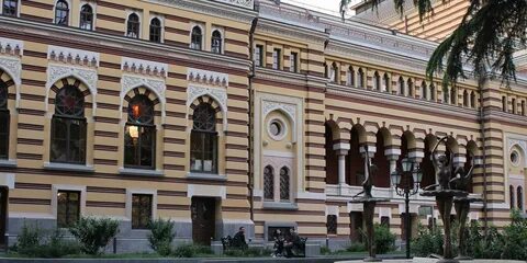 Грузинский театр оперы и балета имени палиашвили