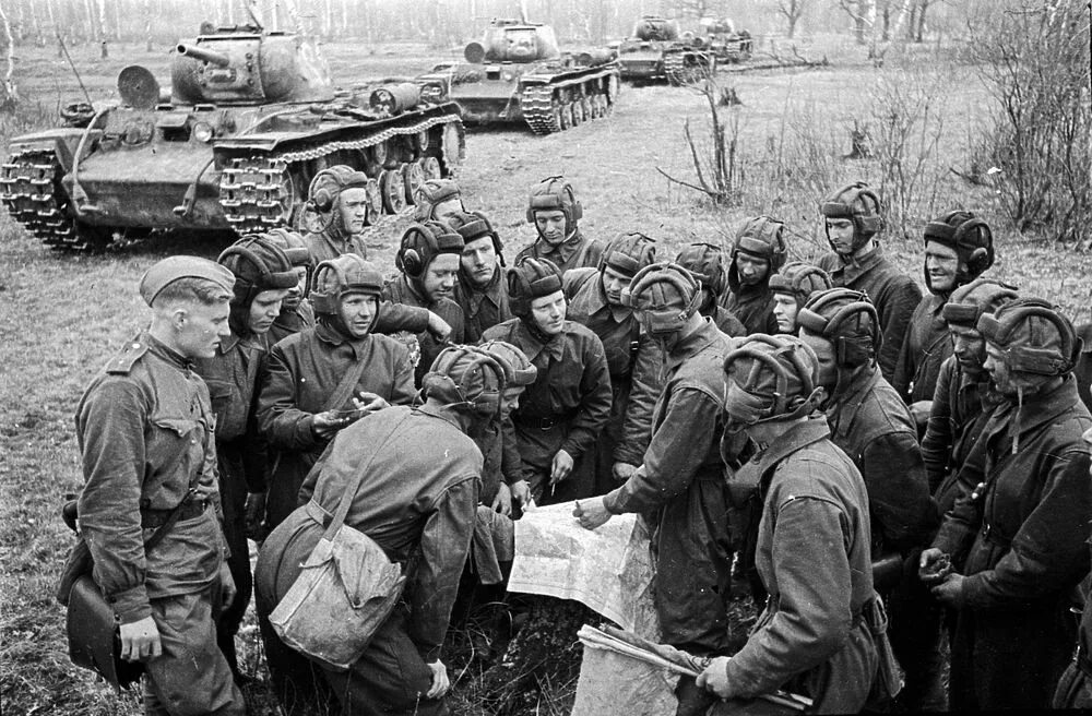 Военный фронт. Отечественная война 1941-1945. Военные годы 1941-1945. 6 Гвардейский танковый полк прорыва. Фотохроника Великой Отечественной войны 1941-1945.