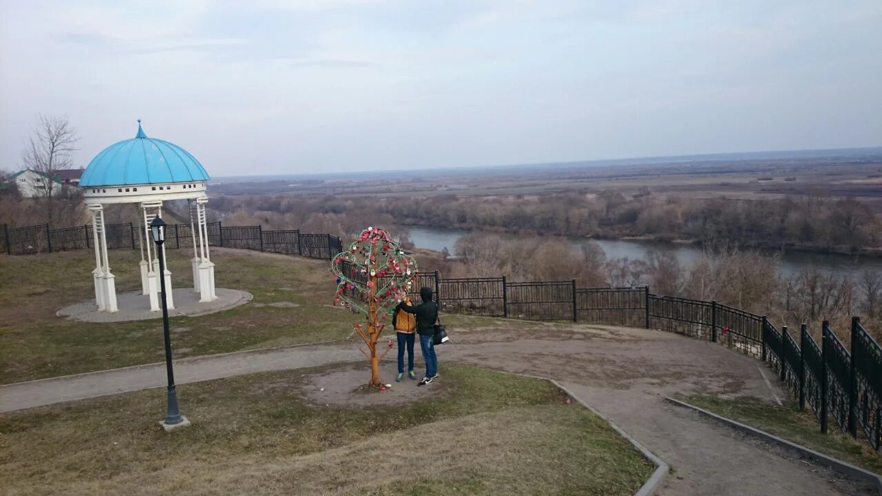 Трубчевск Брянск смотровая площадка. Трубчевск Брянск население. Хмызня Трубчевск. Монолит Трубчевск.