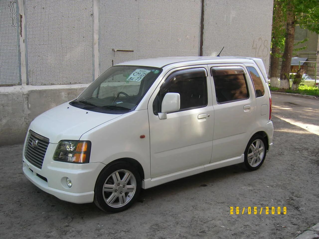 Wagon solio. Suzuki Wagon 2002. Suzuki Wagon r Solio 2002. Сузуки вагон Солио 2002. Сузуки вагон р Солио.