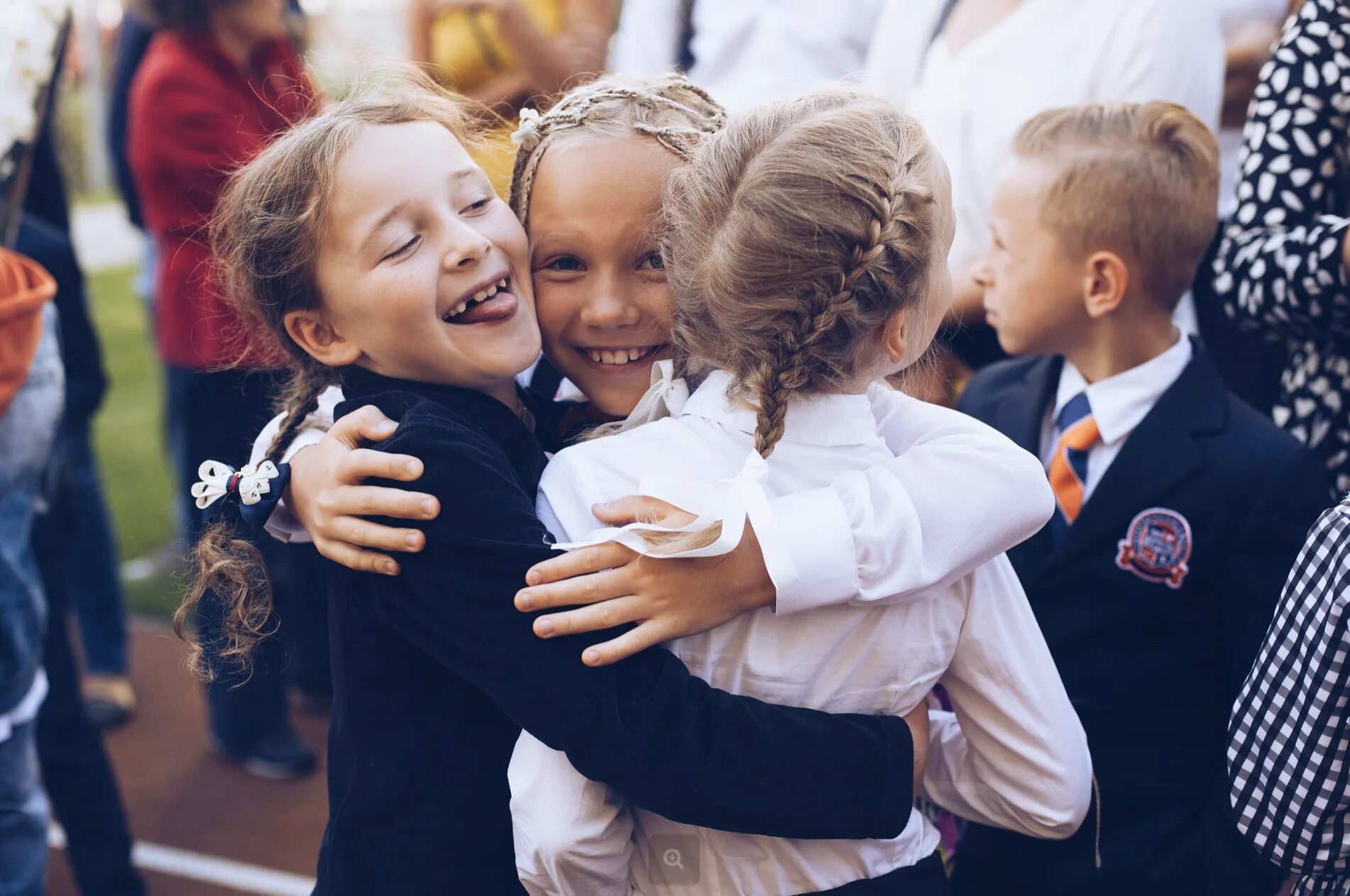 Российские частные школы. One International School Москва. Дети в школе. Частная школа. Дети в иностранной школе.