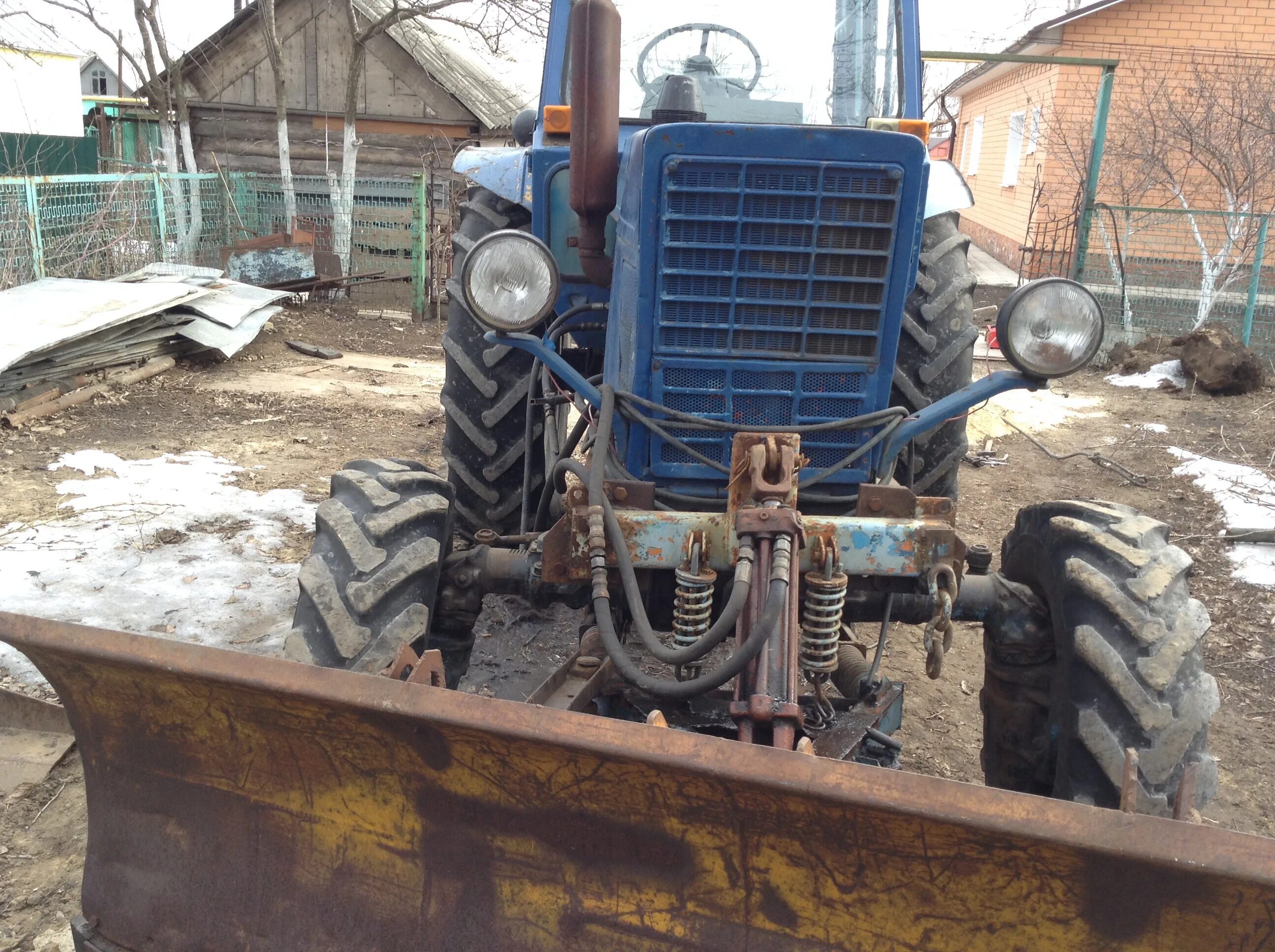 Авито сельхозтехника кчр. Отвал на мтз 82. Мтз-82 1982 года выпуска. Мтз 82 б у кемеровская область. Мтз 82 1988 года выпуска.