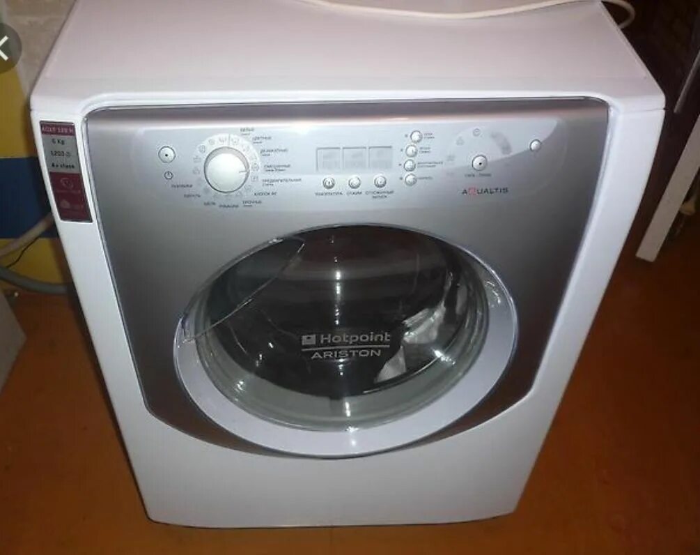 Hotpoint ariston 109. Стиральная машина Аристон аквалтис. Ariston Aqualtis стиральная машина. Hotpoint Ariston Aqualtis. Hotpoint Ariston Aqualtis 7 кг.