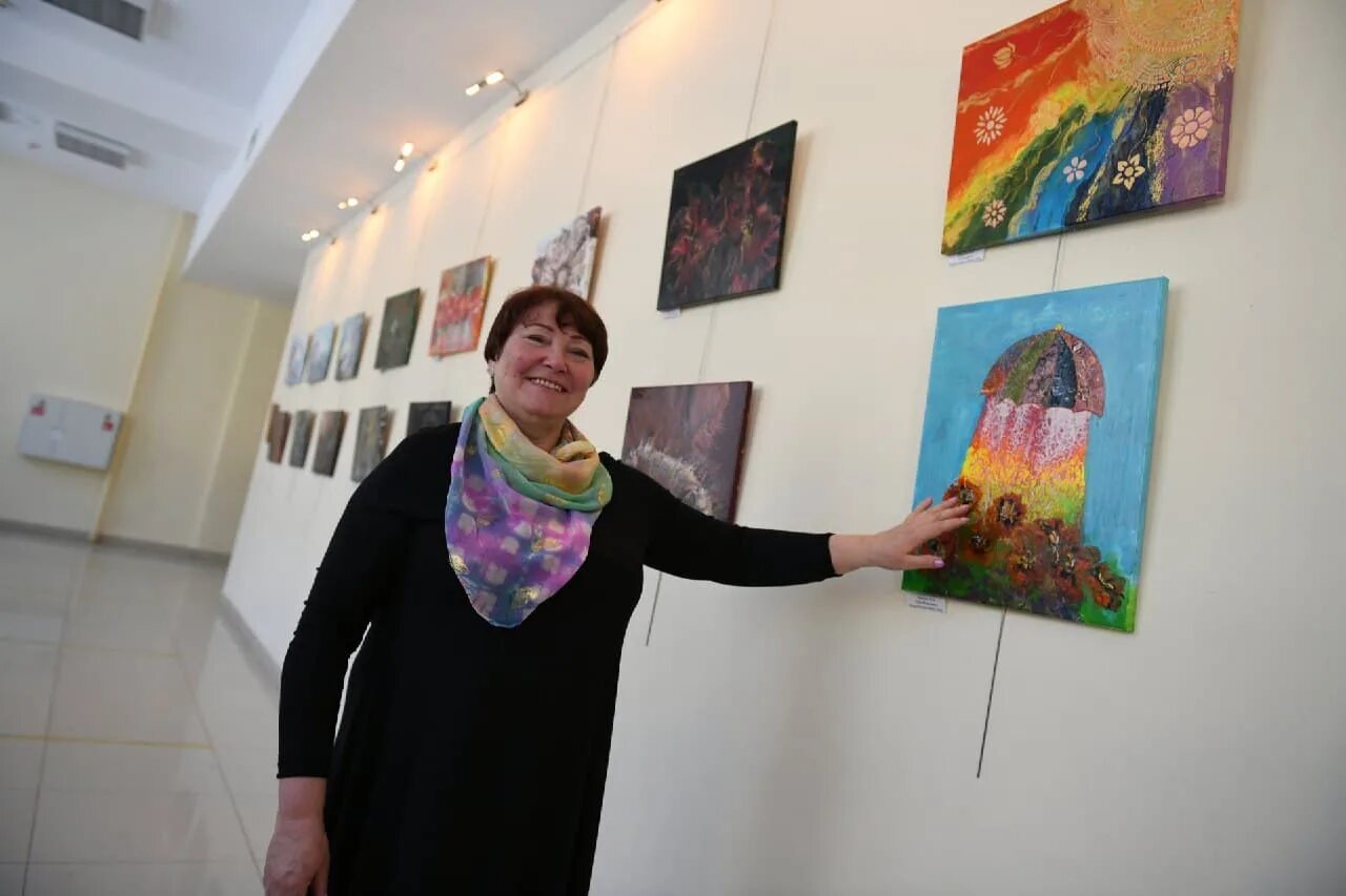 Работа в дмитрове уборщица. Требуется уборщица. Уборщица в супермаркете. Вакансия уборщик. Требуется уборщица офисных помещений.