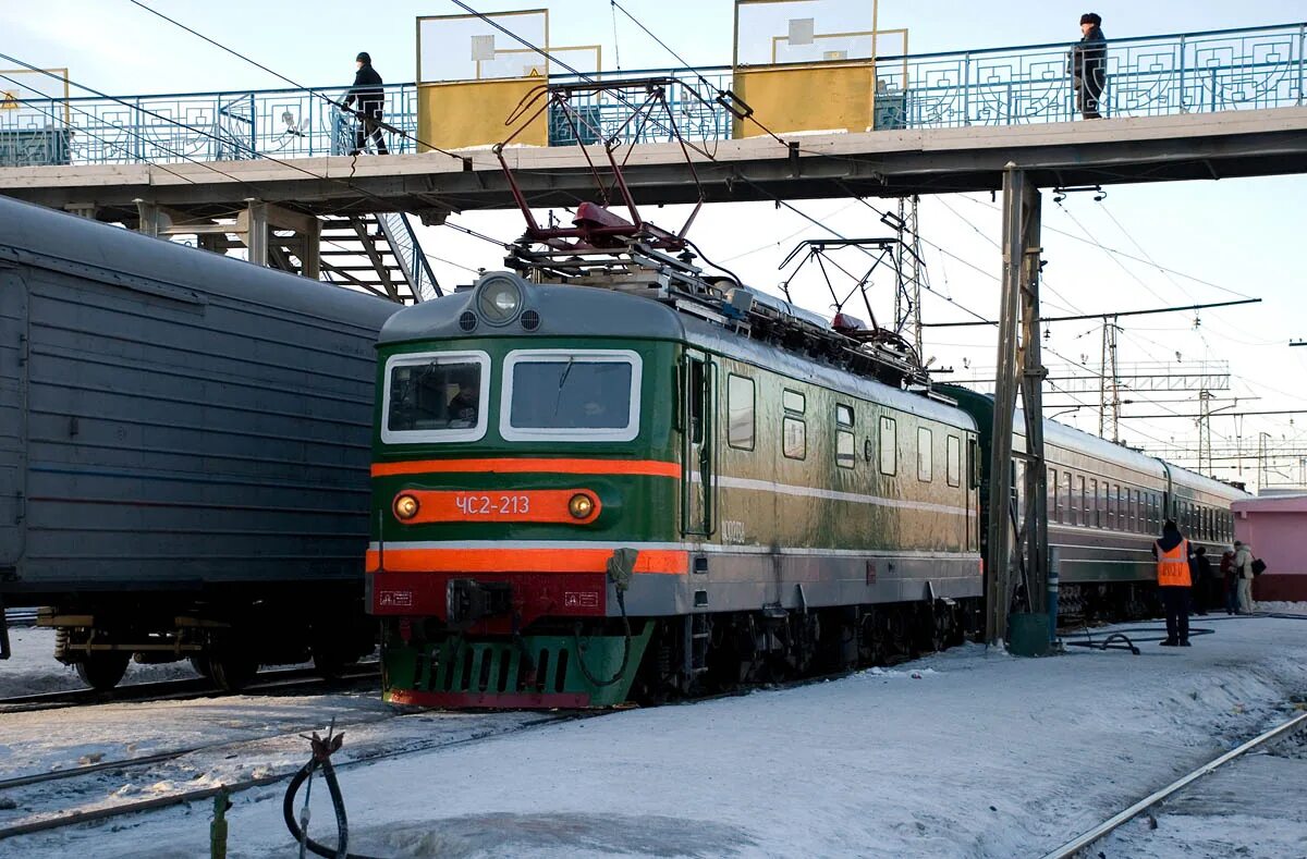 Байкал кругобайкальская железная дорога. Кругобайкальская железная магистраль:. Листвянка иркутск осень. Эп1 всжд. Новый уоян озера.