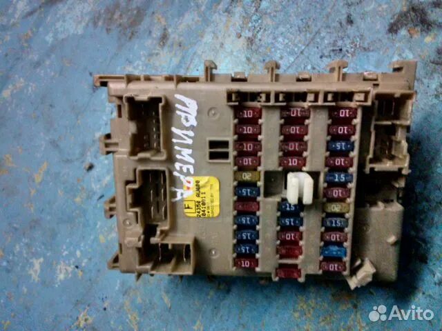 Блок реле nissan primera p10. Nissan primera p12 предохранитель прикуривателя. Предохранители премьера п 12. Предохранители премьера п 12. Блок реле nissan primera.