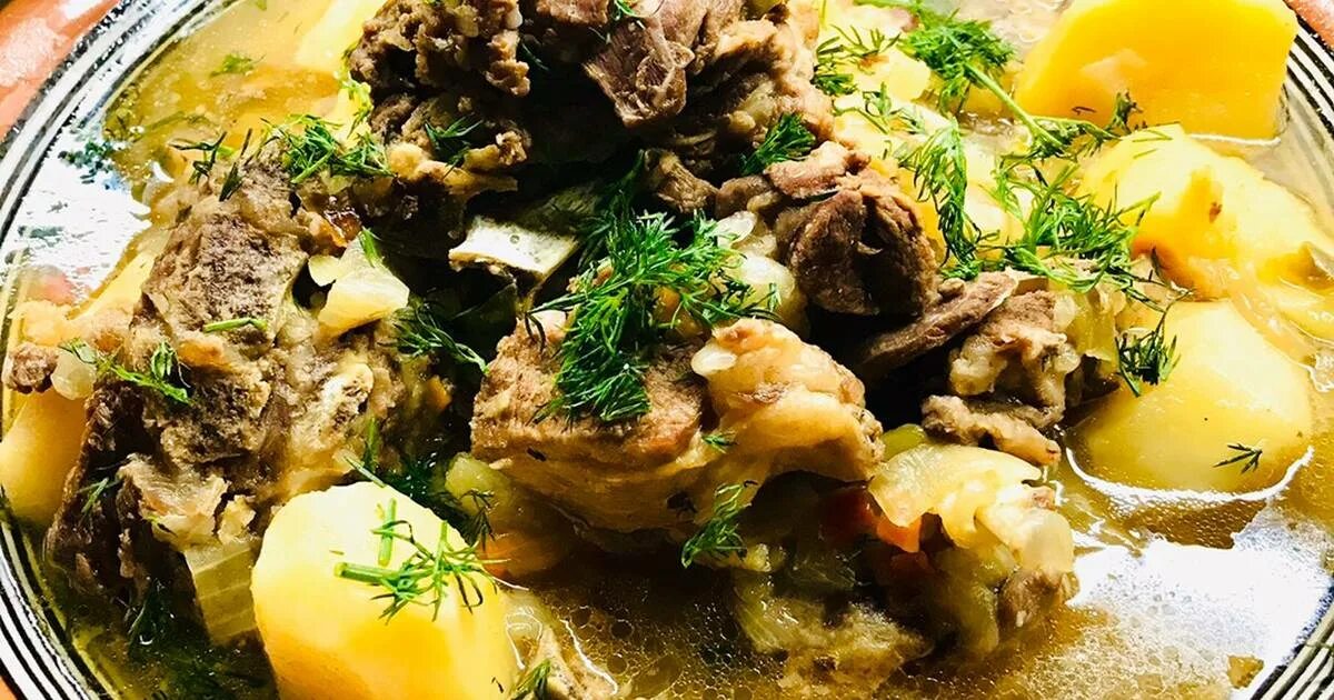 Баранина с картошкой в афганском казане. Афганское жаркое. Мясные блюда в афганском казане. Афганский казан говядина с картошкой. Готовим в афганском казане картошку с мясом