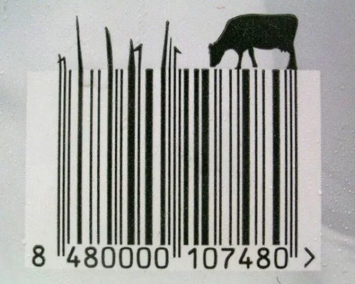 Штрих коды мяса. Штриховой код молока. Штрих код молоко. Штрих код корова. Креативные штрих коды.