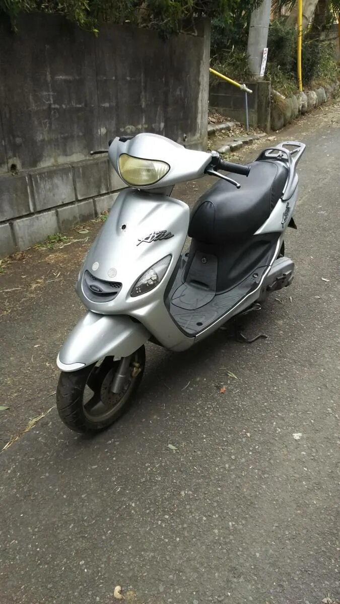 Yamaha grand 100. Скутер yamaha axis 100. Yamaha grand axis 50. Ямаха аксис 100. Yamaha grand 100.