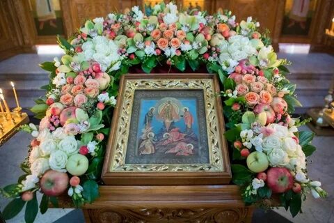 Украшение иконы 4 буквы на ц