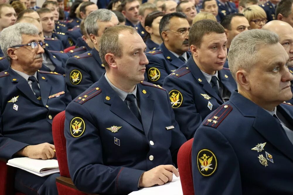 Начальник ГУФСИН по Иркутской области генерал. Генерал ГУФСИН по Свердловской области. ГУФСИН по Иркутской области Сагалаков. ГУФСИН Иркутск.