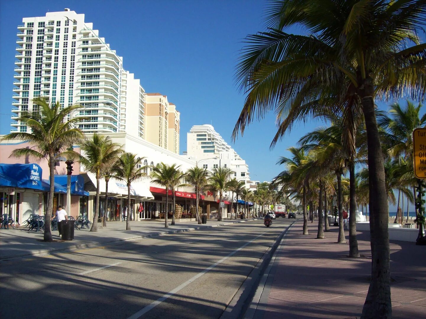 Fort lauderdale. Форт-Лодердейл, Флорида. Форт Лодердейл Майами. Форт-Лодердейл Флорида достопримечательности. Форт Лодердейл пляж.