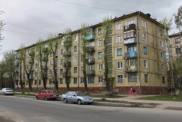 Улица сталеваров череповец. Металлургов 67 череповец. ул. металлургов, 67. металлургов 45 череповец. ул металлургов череповец.