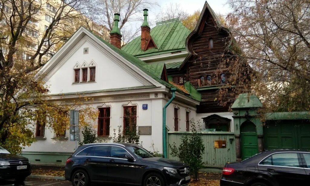 Пер васнецова 13 стр 1. Дом-музей в. м. васнецова, москва. фурманный переулок 6 музей васнецова. музей-квартира васнецова в москве.