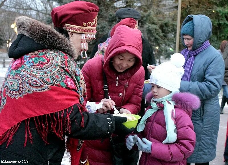 Отметили васильев день. Васильев день фото. Васильев вечер праздник форма проведения. Васильев день в феврале. Праздник Васильев день фото в Республике Коми.