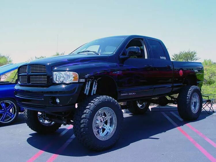 Додж рам поколения. Dodge Ram Pickup 1500. Dodge Ram 1500 2002. Додж Рэм 2002. Dodge Ram 1500 Custom.