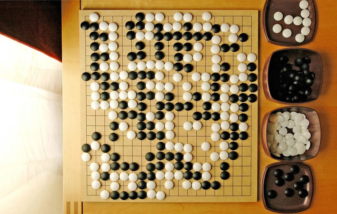 Китайские шашки (вэйци). Гоо игра. Корейская игра го. Гоо игра. Рэндзю игра.