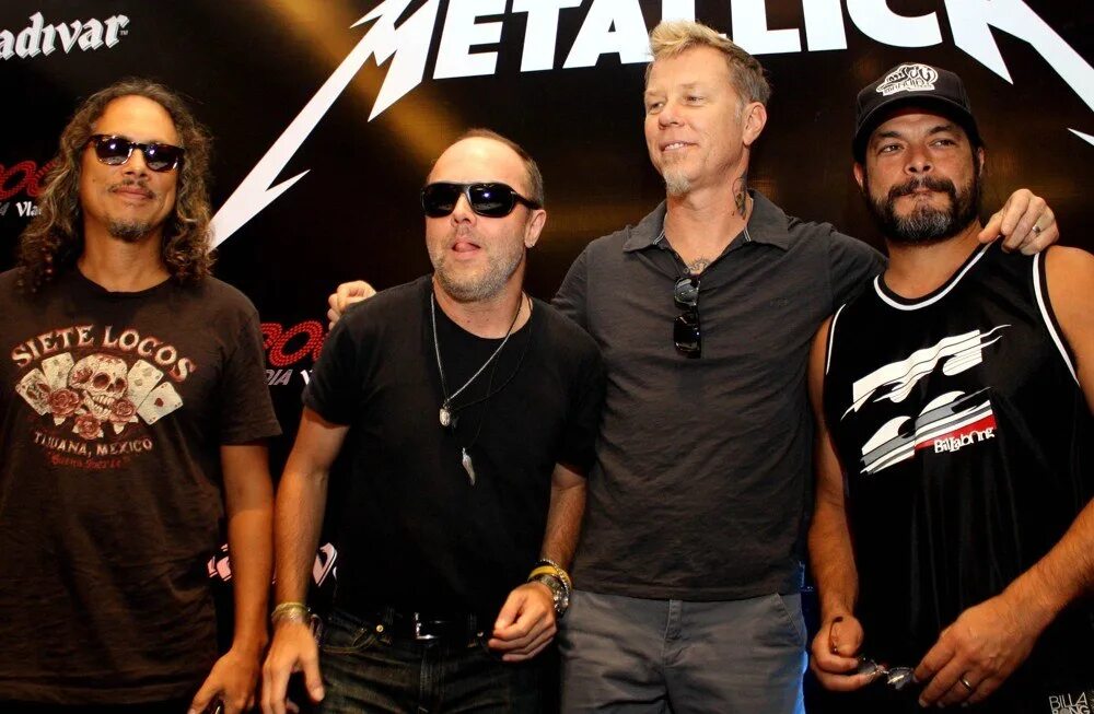 Группа Metallica. Metallica 2006. Металлика фото группы. Солист группы металлика. Офицеры в исполнении группы металлика