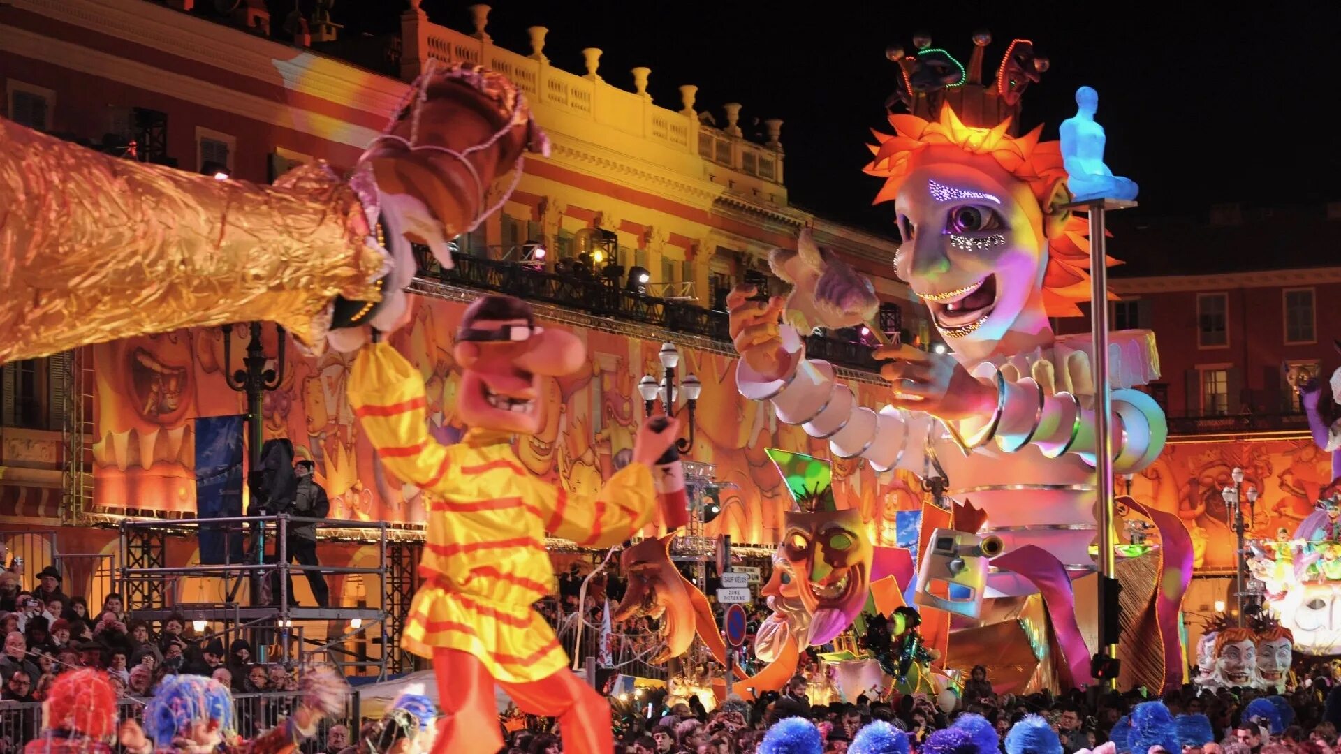 Карнавал в Ницце – Carnaval de nice Франция. Карнавал в Ницце 2022. Фестиваль в Ницце карнавал. Карнавал в Ницце во Франции Король. Ночной парад