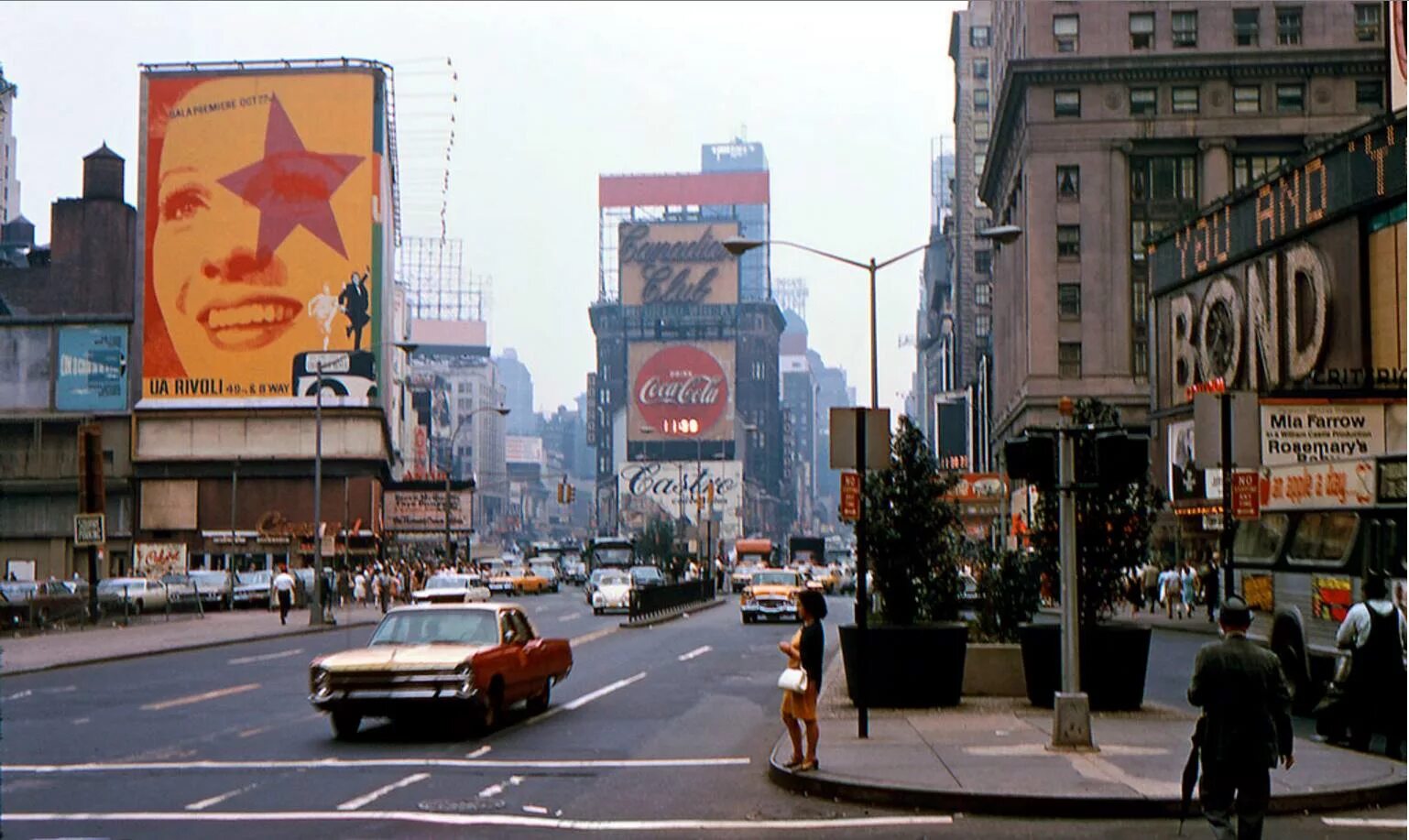Америка 60 70. Нью Йорк 60е. Америка в 1950-е годы Нью Йорк. Нью-Йорк 60-х годов. Нью-Йорк Бродвей 1960.