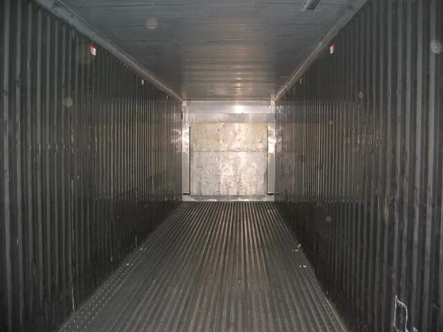 40 футовый контейнер 40hc разница. рефконтейнер 40 фут внутри. 40 футовый контейнер внутри. 20 футовый морской контейнер внутри. 40 футовый контейнер внутри.