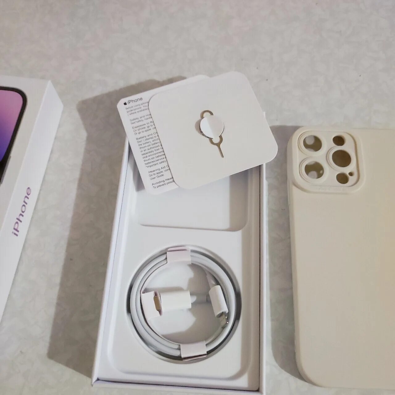 Iphone 14 pro воронеж. Айфон 14 упаковка. айфон xr в корпусе 14 pro. новый iphone. айфон 14 128 гб.
