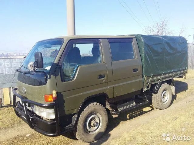 Тойота Дюна двухкабинник 4х4. Тойота Дюна 4х4 бортовой. Toyota Dyna 4x4 двухкабинник. Toyota Dyna 4wd двухкабинный.