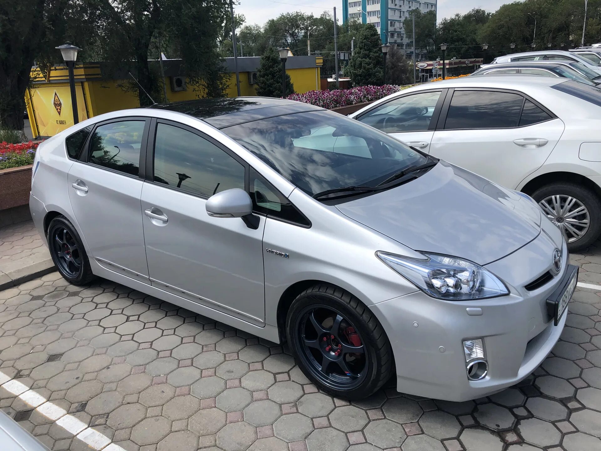 Диски prius. Prius 30 r18. диски тойота приус 30. диски на toyota prius 30. prius 30 на r 16.
