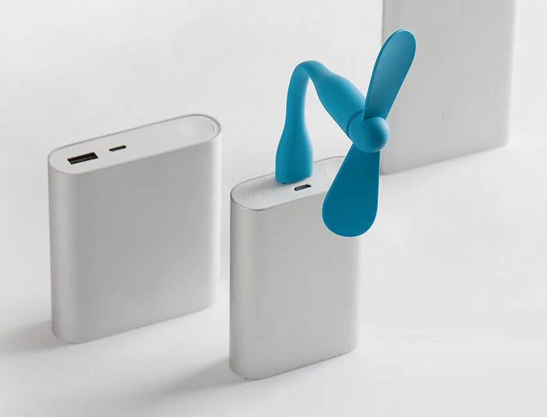 Fan usb. Xiaomi Mini Fan. USB вентилятор Xiaomi (белый). Мини вентилятор Сяоми. Портативный USB вентилятор Mini Fan.