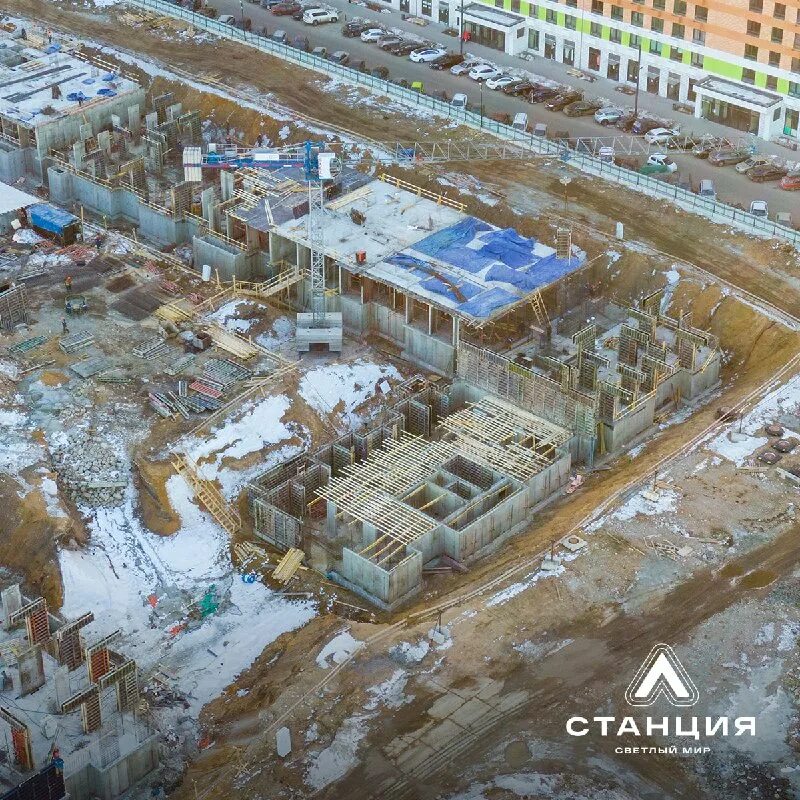 таймлапс стройки. лос люберцы. жк станция л. светлый мир станция л. светлый мир станция л.