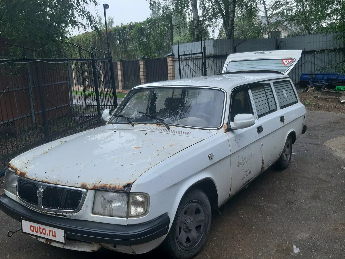 Волга универсал 2008. Волга 3110 1998. Волга бензин. Газ 21 голубой металлик. Газ 31029 краска голд.