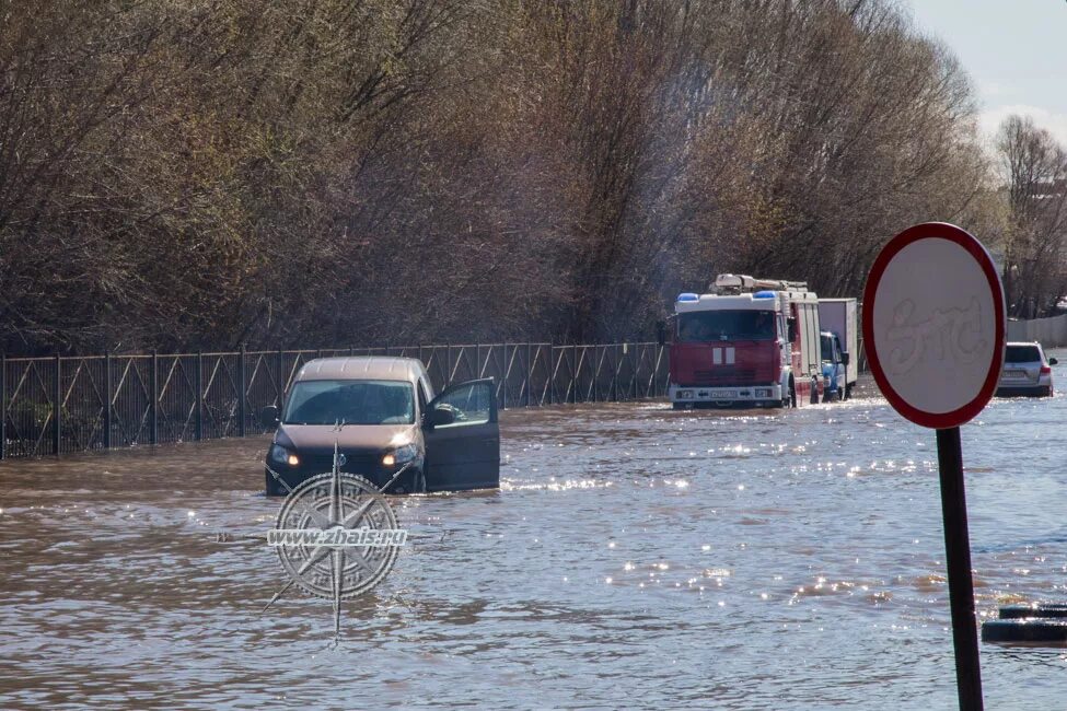 Уровень воды в реке ока город рязань. Разлив Оки в Рязани. Ока река Рязань разлив. Разлив Оки в Рязани 2023. Казарь Рязань разлив Оки.