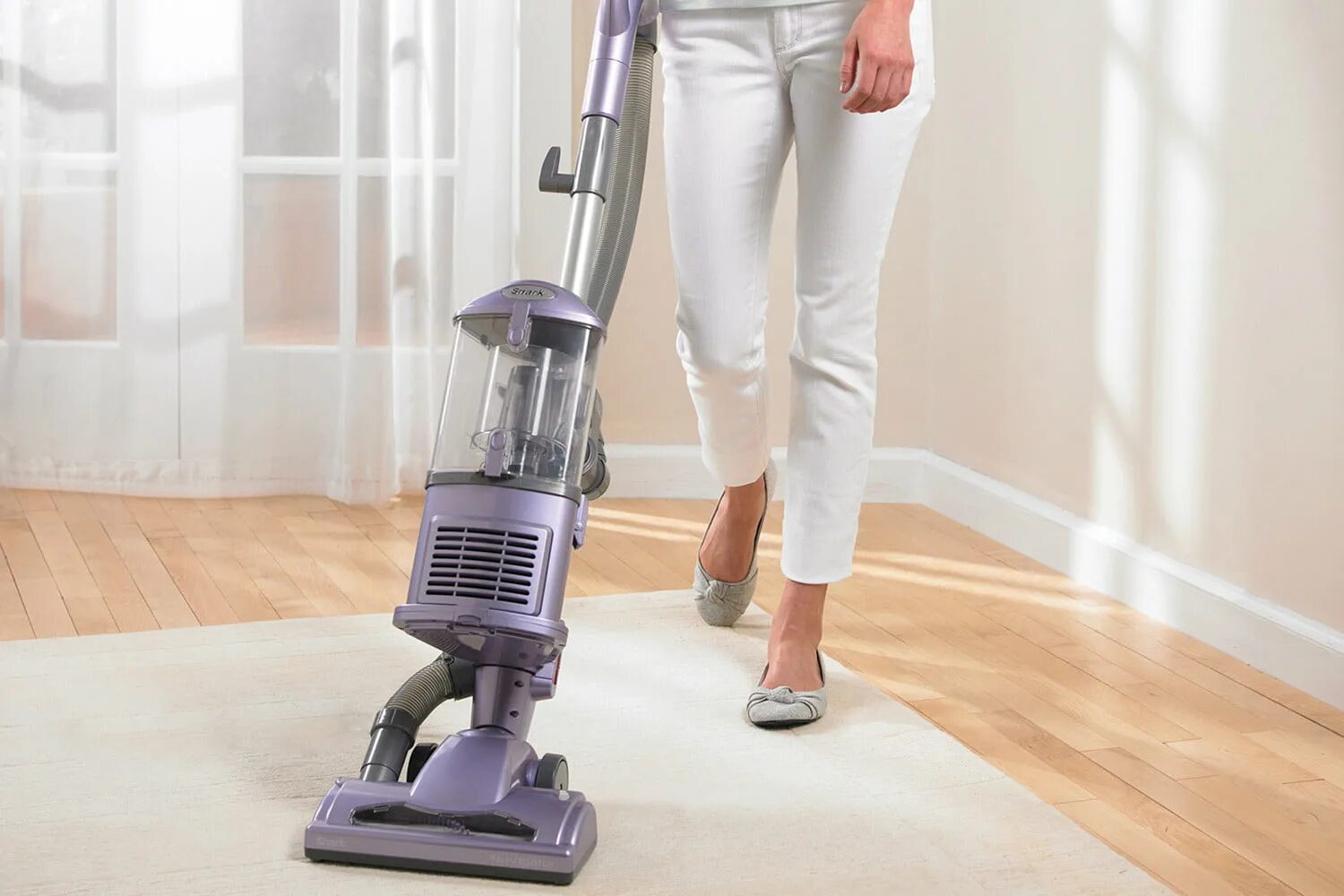 Леомакс пылесос вертикальный. Моющий пылесос леомакс. Vacuum Cleaner пылесос. Вертикальный пылесос деш. Топ 10 пылесосов с влажной уборкой