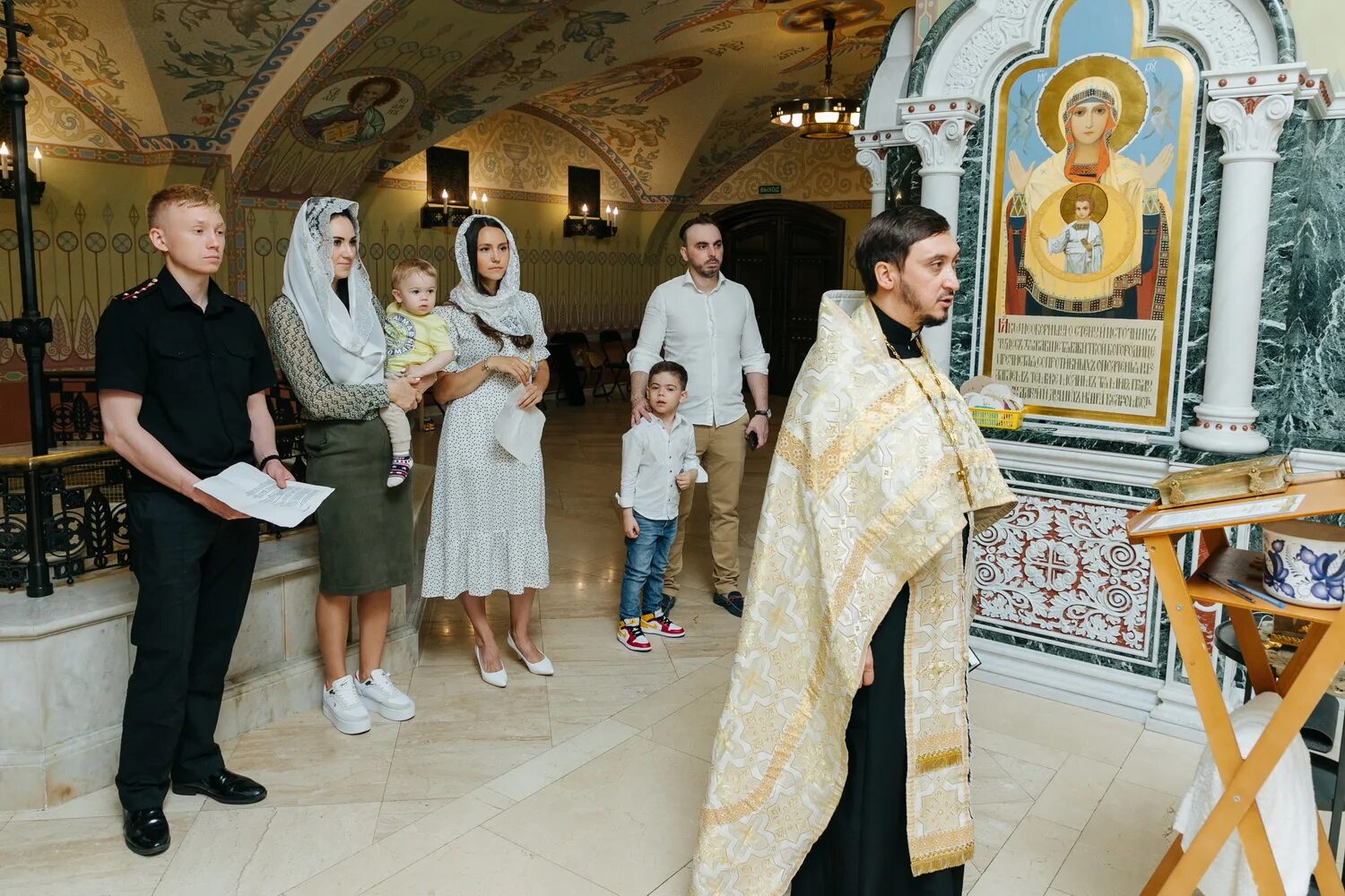 объявление на крещение господне. служба в храме. крещение морской собор. купель в храме. крещение афиша.