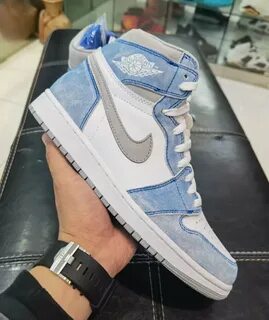 Jordan high hyper royal