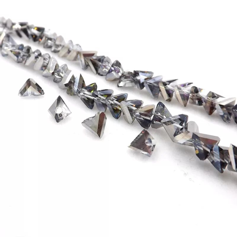 стндофферы аболоон. бусины треугольной формы. треугольные бусины. треугольные бусины. треугольные бусины.