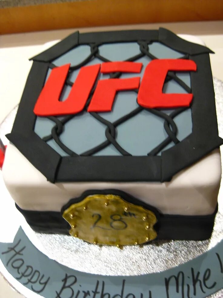Торт пояс ufc. С днем рождения мма. Торт мальчику ufc. С днем рождения мма. Открытки с днём рождения мужчине боксеру.