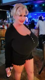 Орыс қыздарының порно және жалаңаш суреттері