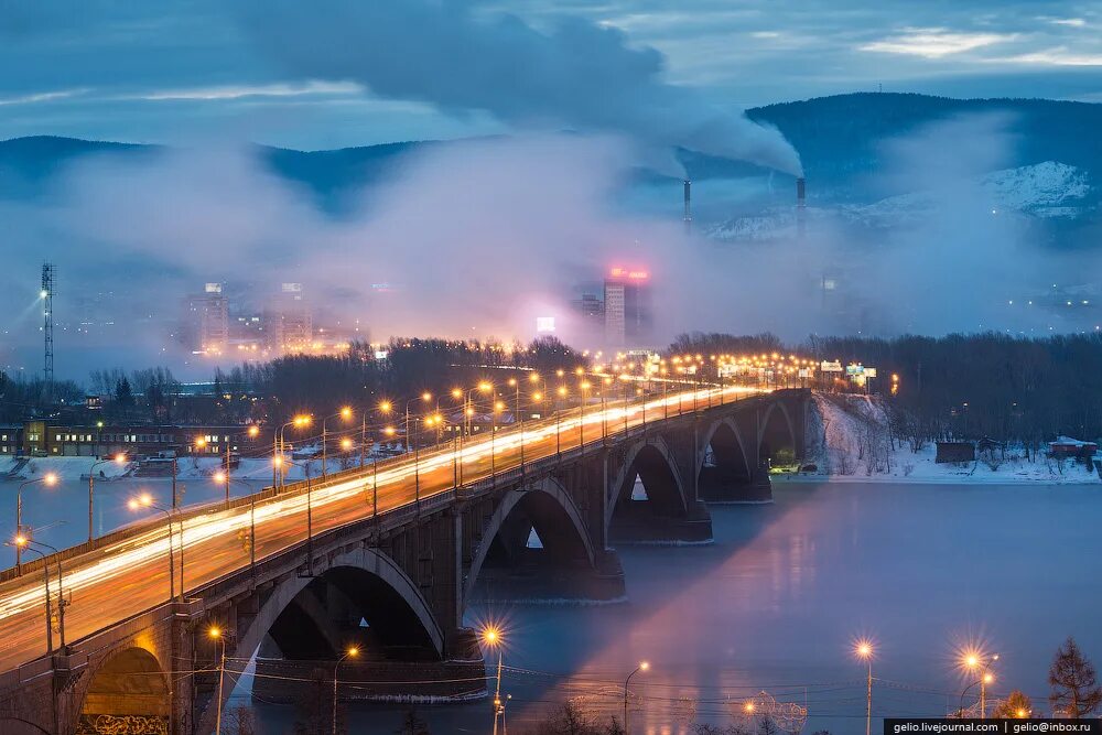 Красноярск википедия. Коммунальный мост Красноярск зимой. Город Красноярск мост. Коммунальный мост Красноярск с высоты. Коммунальный мост Новосибирск зимой.