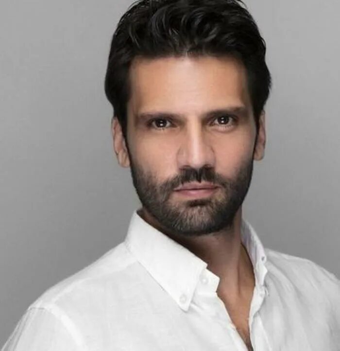 Эмир сейчас. Каан органжеоглу. Каан Урганджиоглу Kaan Urgancioglu. Эмир Каан. Каан Урганджиоглу Эмир Козджуоглу.