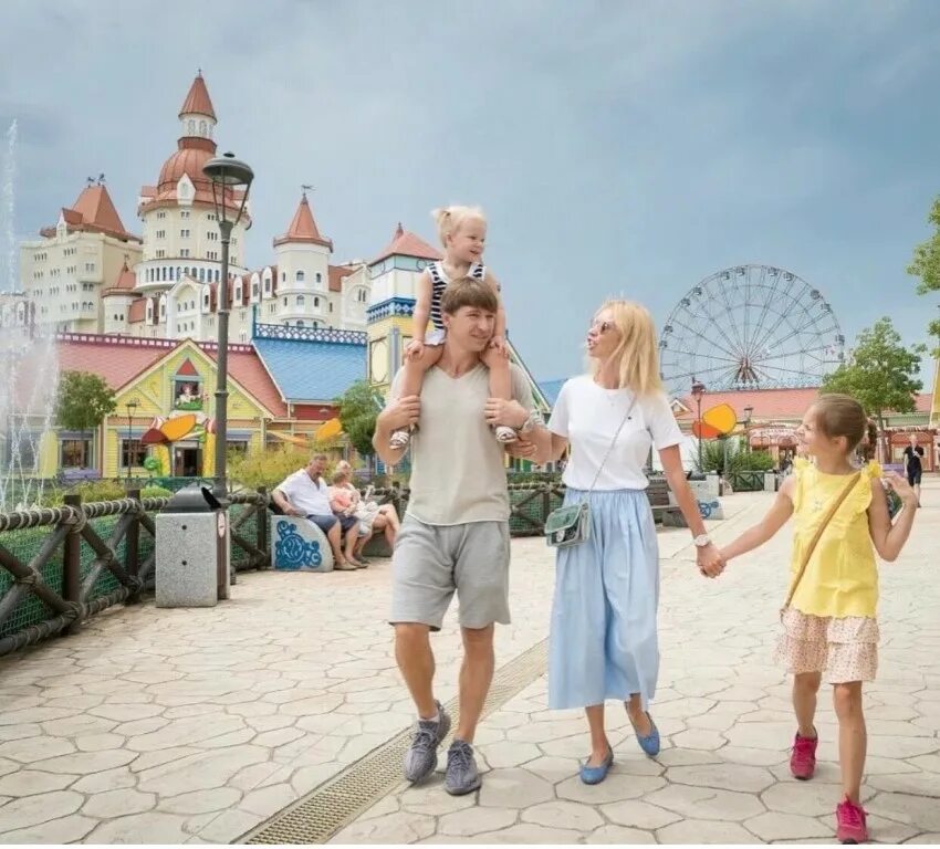 Погулять с детьми в подмосковье. Сочи парк отель 3 парк развлечений. Сочи парк аттракционы. Сочи парк экскурсия. Детский парк Сочи.