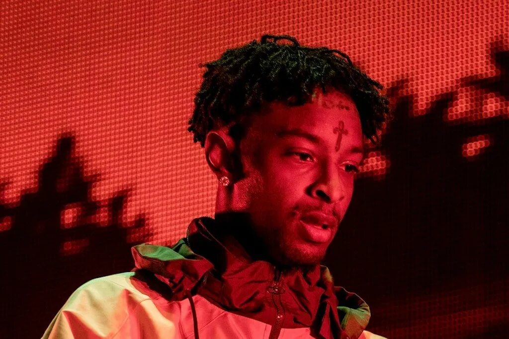 21 savage red. 21 savage. 21 savage 2025. 21 savage metro boomin. 21 savage на аву.