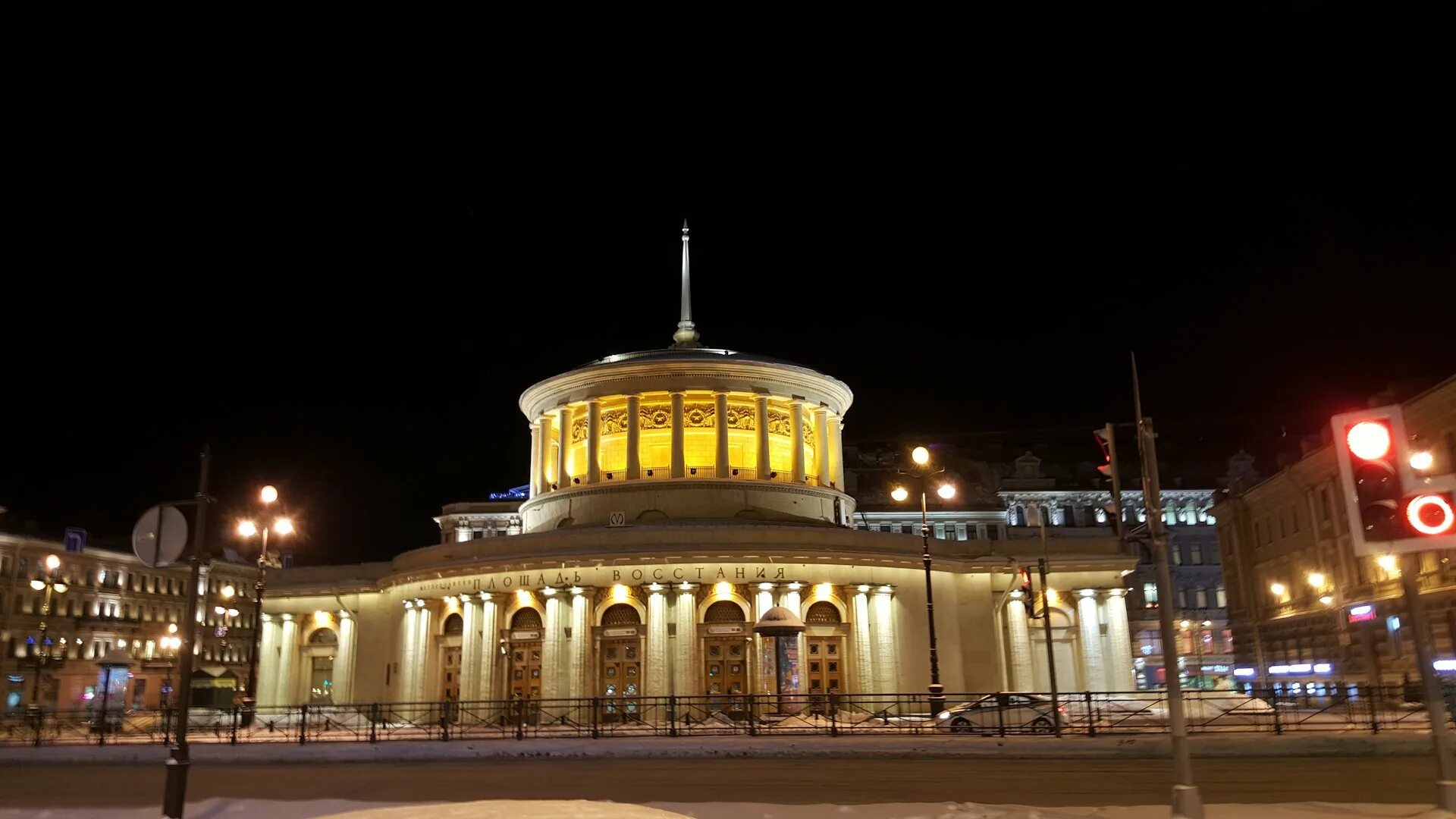 Площадь Восстания Санкт-Петербург. Станция метро площадь Восстания Санкт-Петербург. Площадь Восстания метро. Станция метро площадь Восстания Питер.