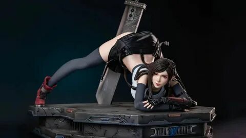 Tifa Lockhart doing the Jack-O.